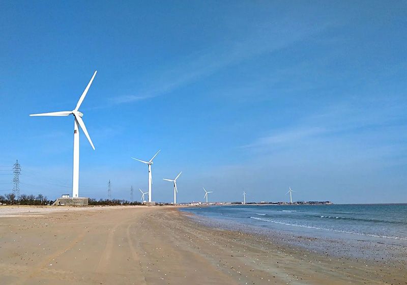 海邊風(fēng)力發(fā)電機(jī)一臺造價多少錢？